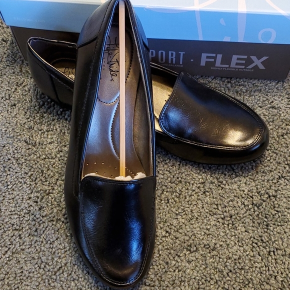 life stride slip on shoes